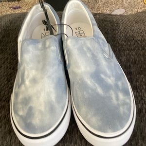 Blue and White flat shoes!